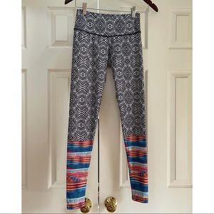 Onzie Leggings